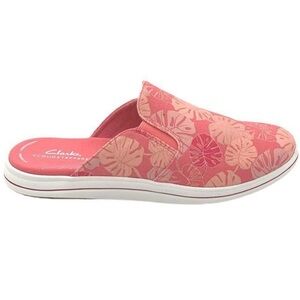 Clarks Cloudsteppers Canvas Slip-on Mules
Breeze Shore Coral Palm
